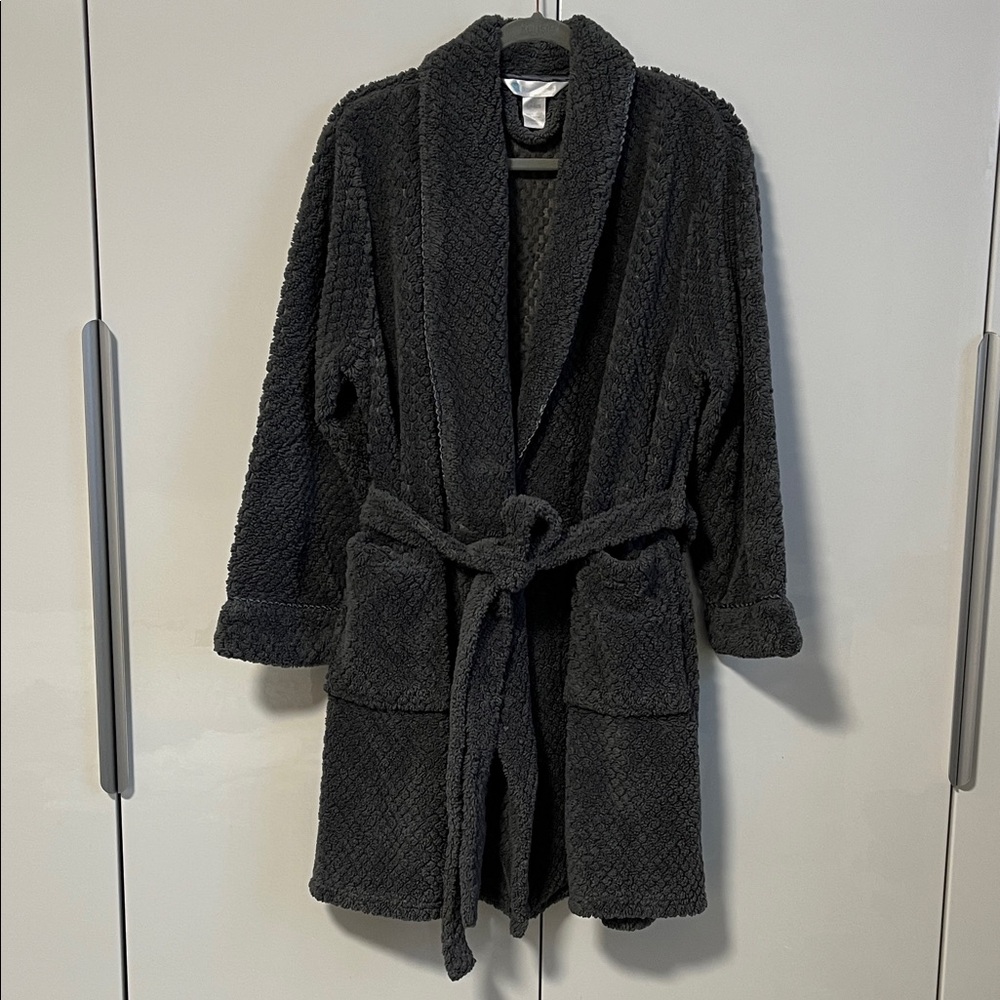 Warm Grey Fussy Bathrobe, Size S/M